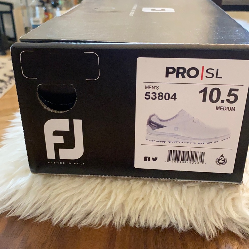 NWT men’s FootJoy Pro SL size 10.5 golf shoes